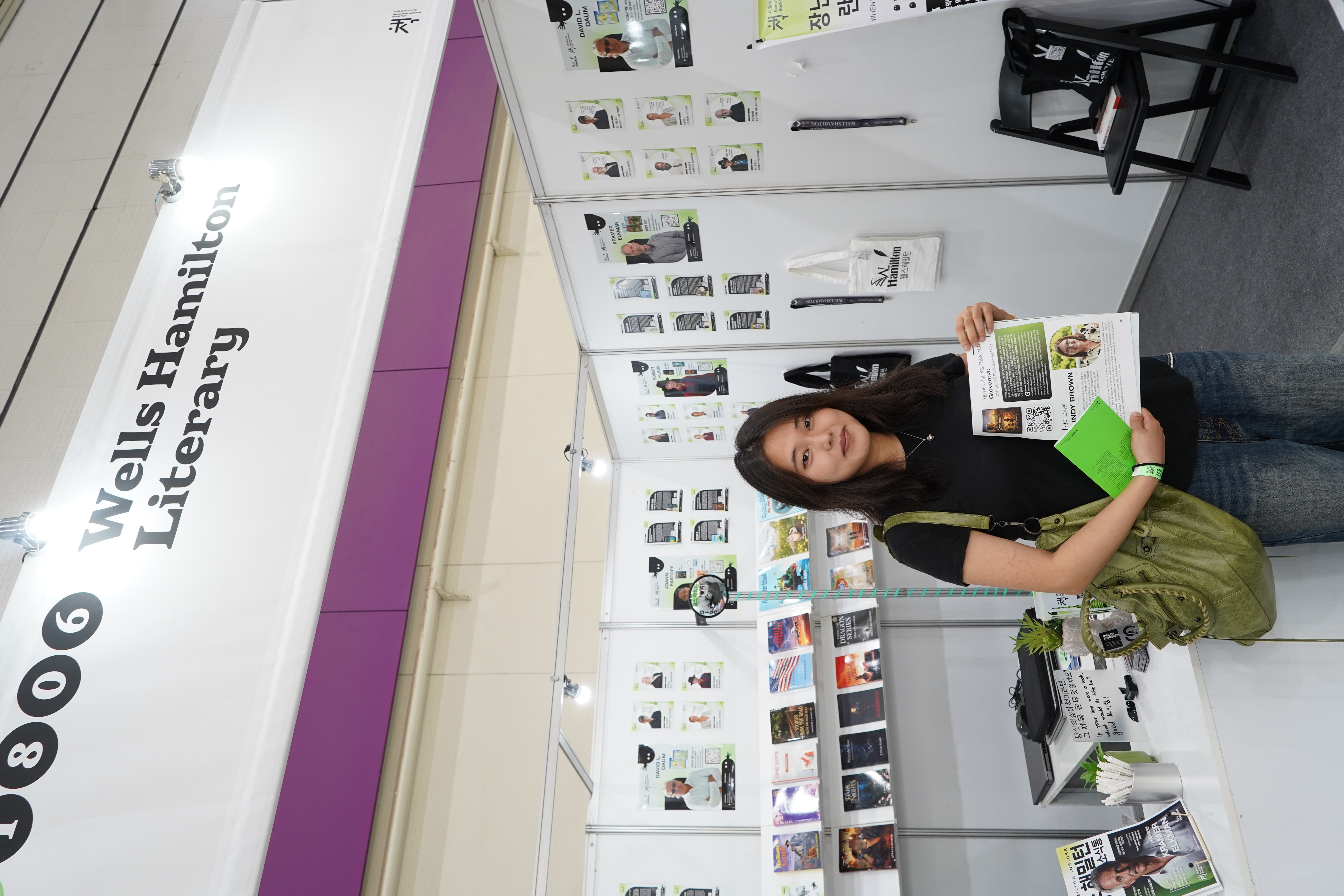 Giovanna at the Seoul International Book Fair